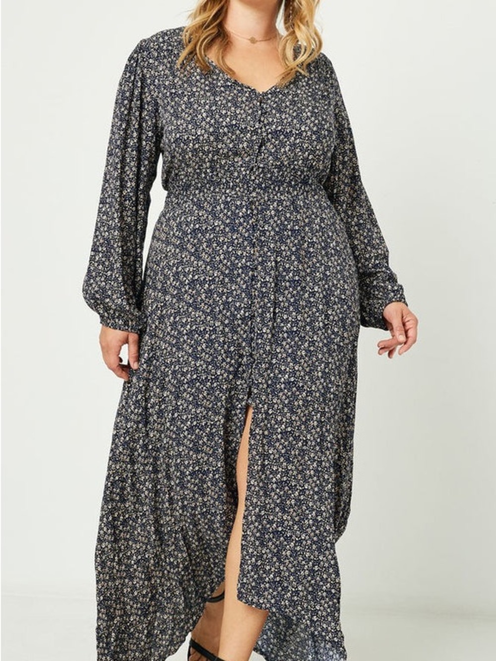 Hayden Navy Floral V‑Neck Maxi Dress